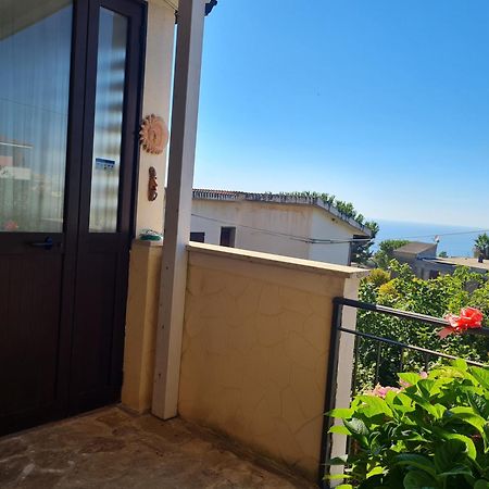 B&B La Casa Di Martina Zambrone Εξωτερικό φωτογραφία