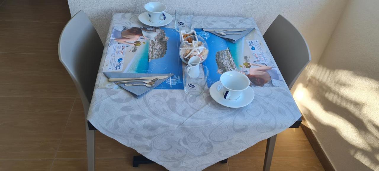 B&B La Casa Di Martina Zambrone Δωμάτιο φωτογραφία