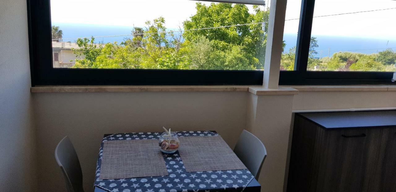 B&B La Casa Di Martina Zambrone Εξωτερικό φωτογραφία